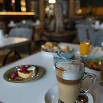 Axis Club Aliados ホテル