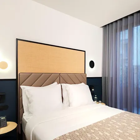 Axis Club Aliados 4* Porto