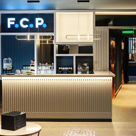 Otel Axis Club Aliados 4*