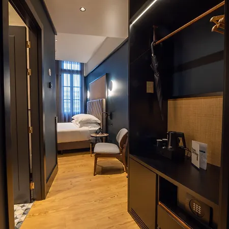 Axis Club Aliados Porto