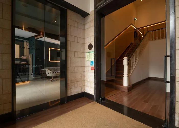 Axis Club Aliados 4* Порту