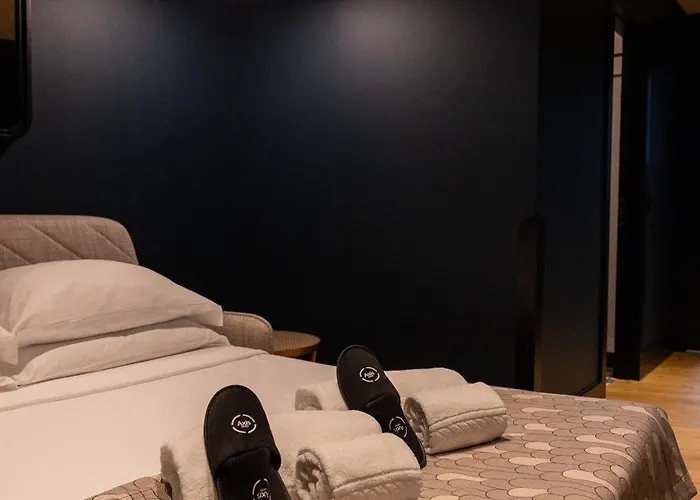 Axis Club Aliados Отель 4*