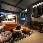 Hotel Axis Club Aliados 4*