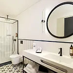 Axis Club Aliados 4*