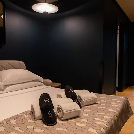 Axis Club Aliados Hotel 4*