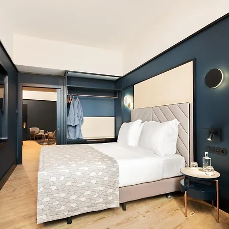 Axis Club Aliados 4* פורטו