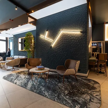 Axis Club Aliados Szálloda