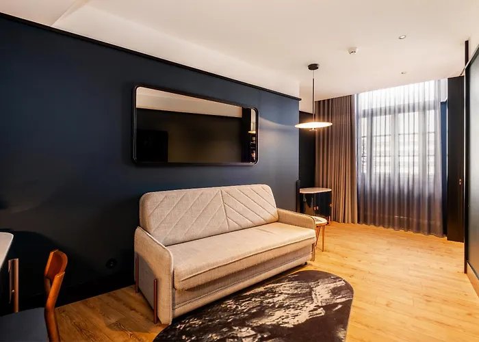 Otel Axis Club Aliados 4*