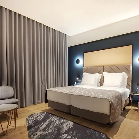 Hotel Axis Club Aliados