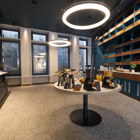 Axis Club Aliados 4*