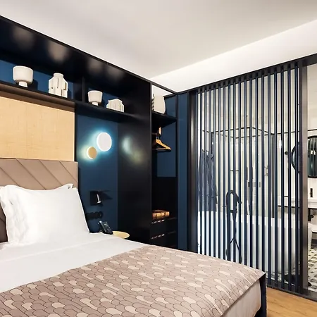 Axis Club Aliados 4*