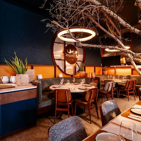 Axis Club Aliados 4* Porto