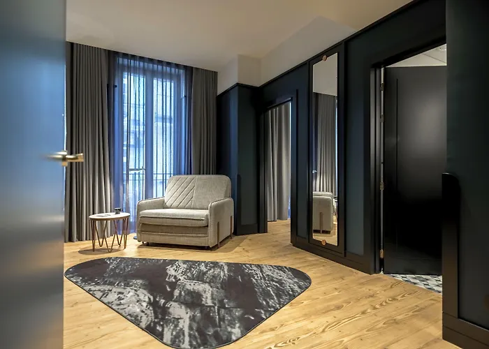 Axis Club Aliados فندق