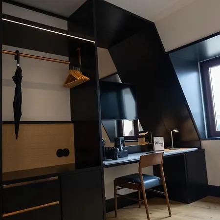 Axis Club Aliados 4*